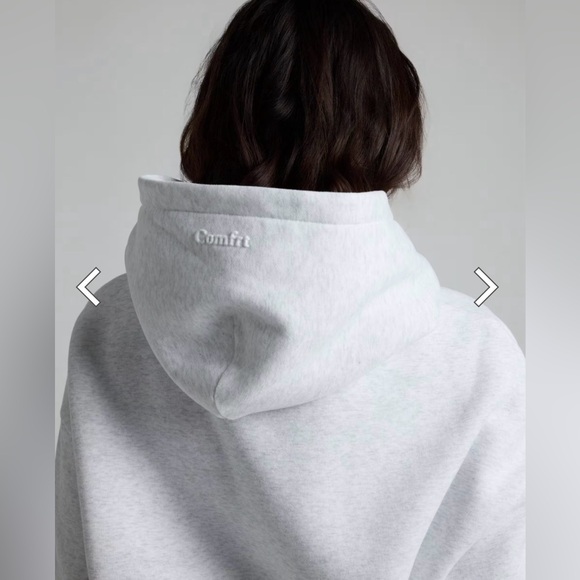 NWT SET COMFRT CROP HOODIE AND SWEATPANTS IN LIGHT HEATHER GREY SIZE MEDIUM - Picture 4 of 6